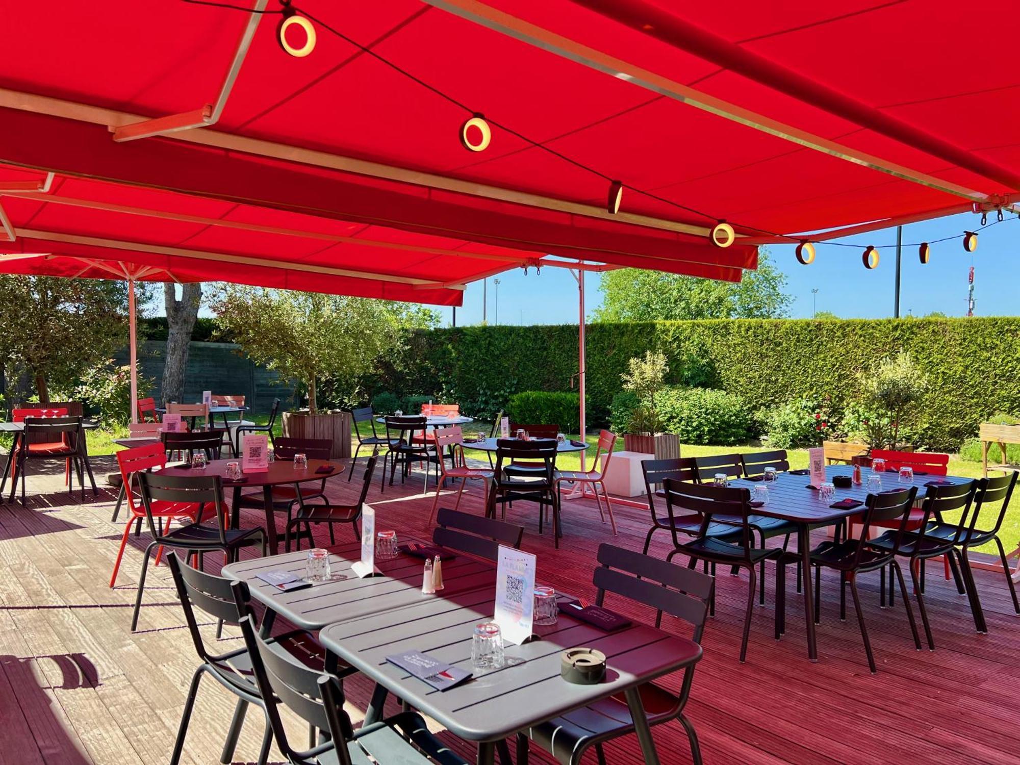 Hotel Mercure Lille Aeroport Екстер'єр фото
