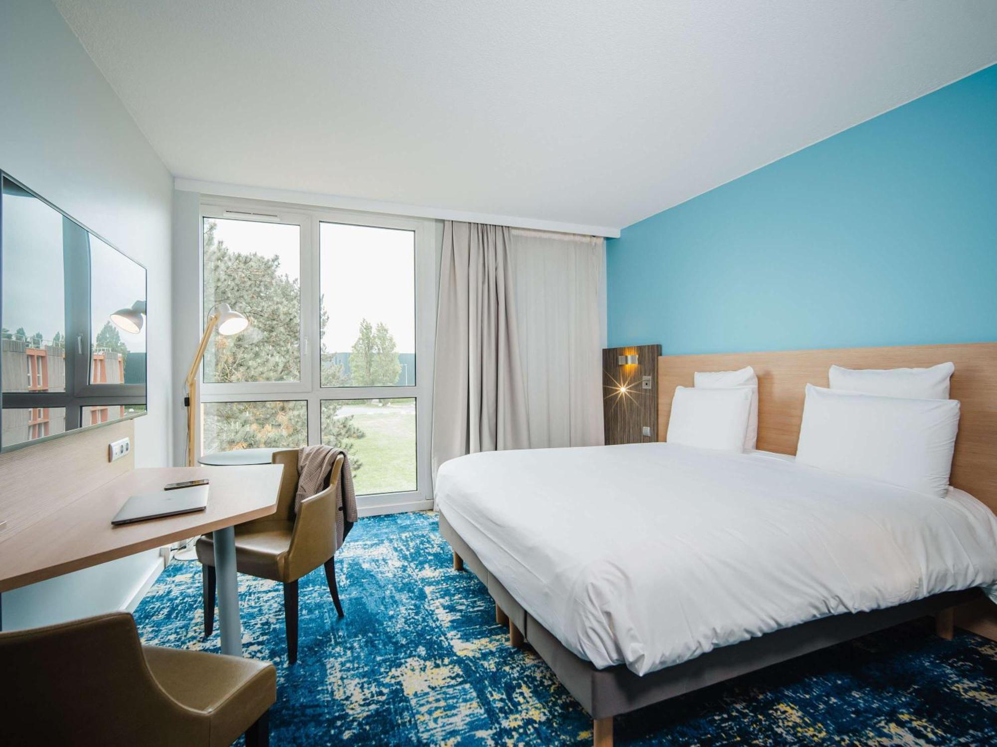 Hotel Mercure Lille Aeroport Екстер'єр фото