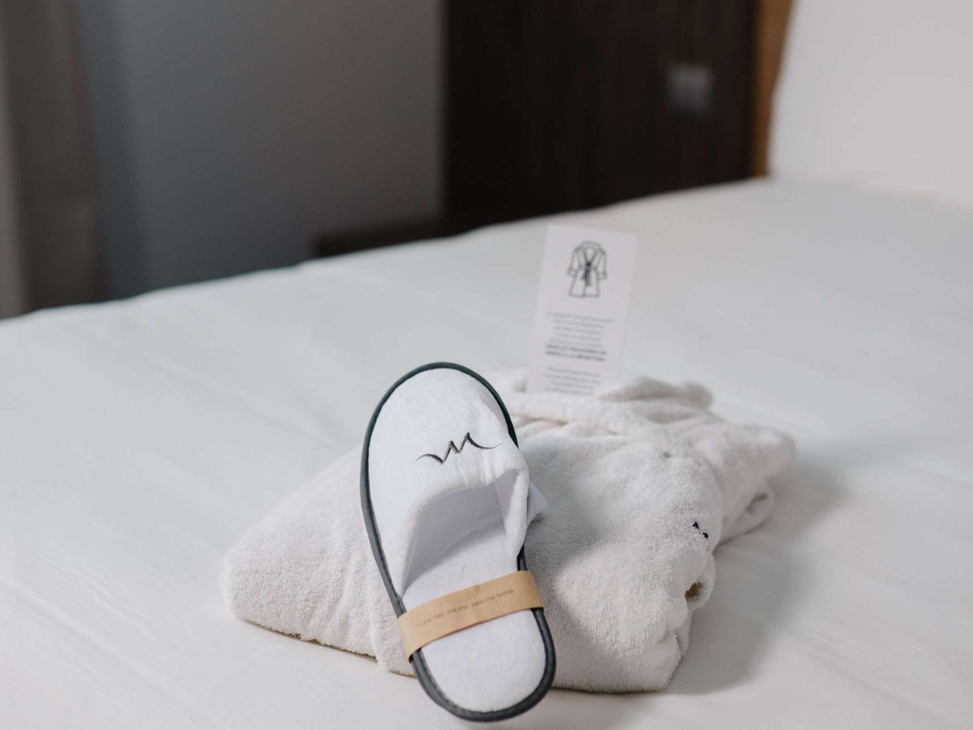 Hotel Mercure Lille Aeroport Екстер'єр фото